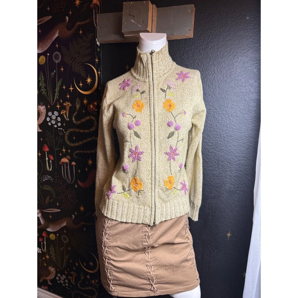 Jones Wear Sport Floral Embroidered Zip Up Cardigan Sweater Sage Green Small
